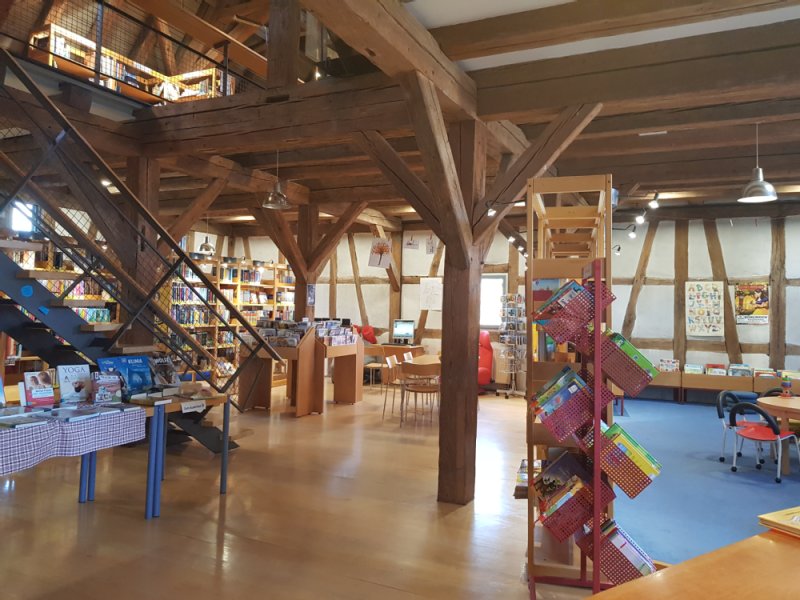 Eingansbereich der Zweigstelle Dagersheim